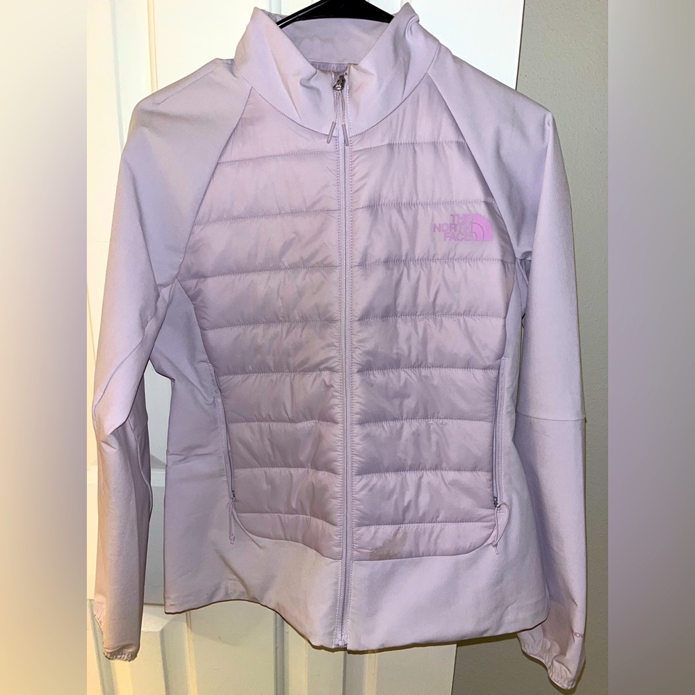 North Face woman jacket, size M , US size 6-8, EU size 38-40, purple